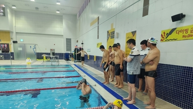 평택해경, 경찰관 구조역량 강화 위한 수영평가 실시…341명 대상으로