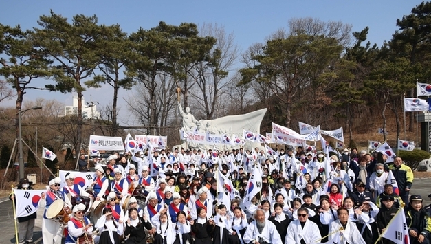 평택시의회, 평택 3·1 독립만세운동 제107주년 기념식 참석…역사적 의미 되새기며 독립정신 계승